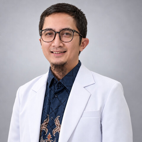 dr. Guntur Surya, SpTHT-KL, FICS — dokter spesialis THT bedah endoskopi sinus dan telinga di Jakarta